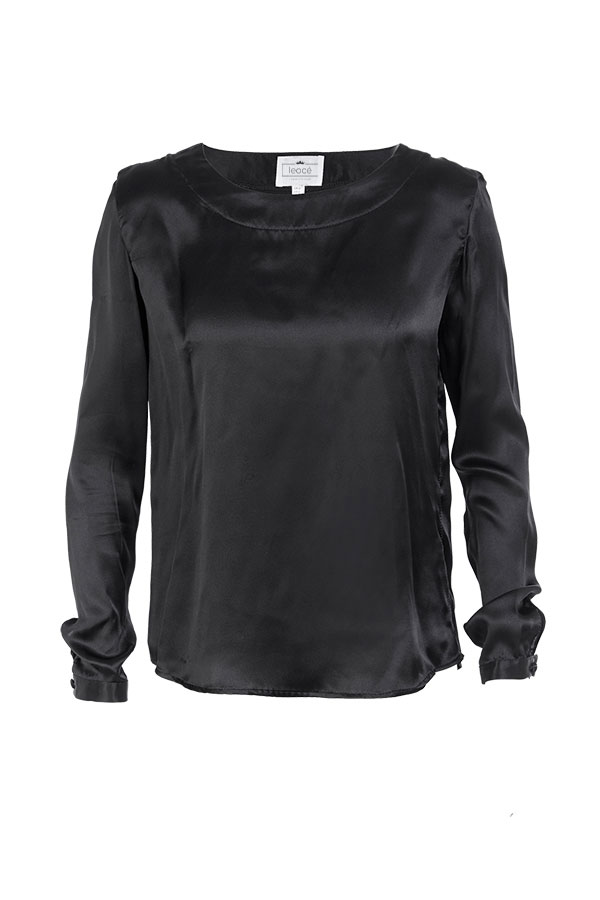 Scoop-neck-blouse-web.jpg
